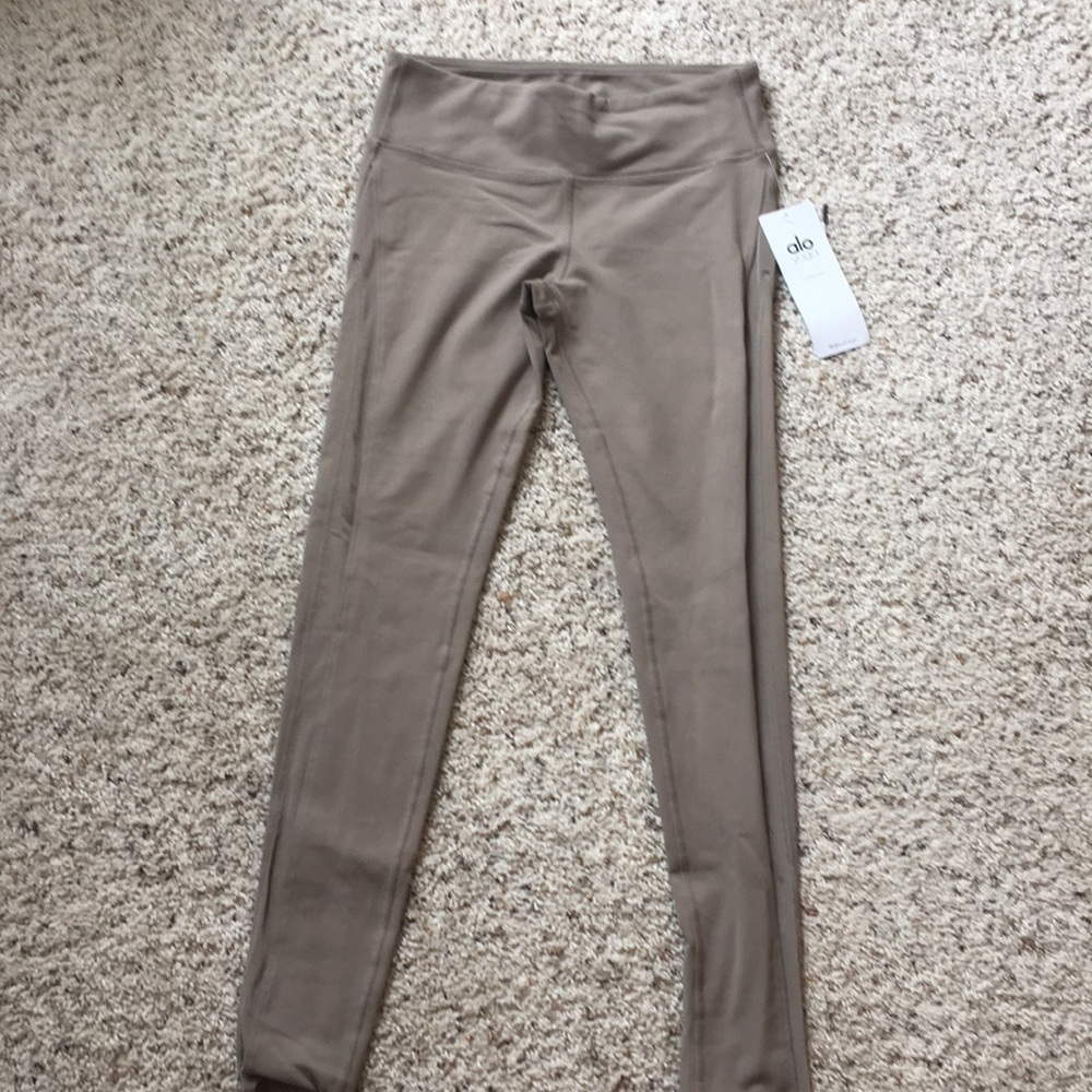 Alo yoga leggings